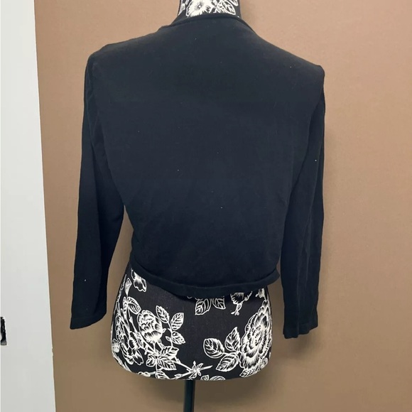Ann Taylor Loft Womens Cropped Cardigan Black  Sz L 100% Cotton Long Sleeve Open - Picture 4 of 5